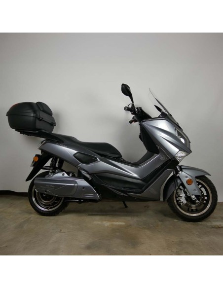 Scooter électrique d'occasion e-trax gris + double top case