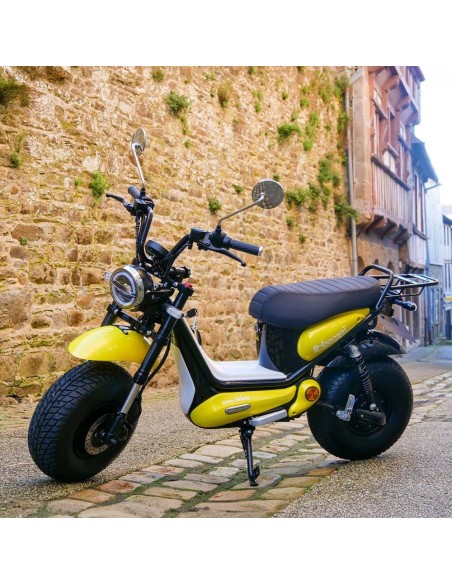 Scooter électrique easy-Watts e-bonsaï coco jaune profil gauche extérieur