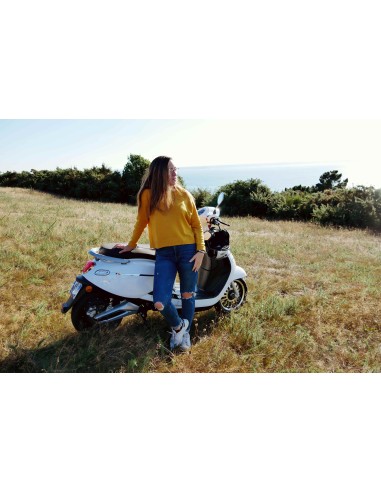 scoot électrique e-swan blanc siège cuir