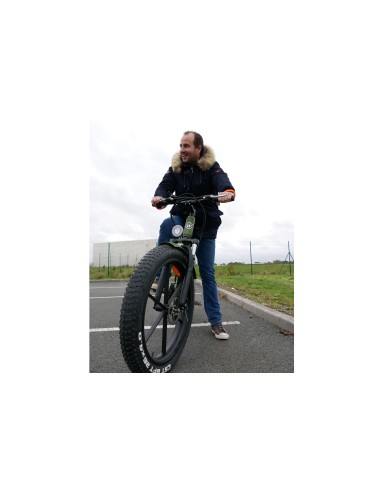 fatbike électrique grosses roues / gros pneus