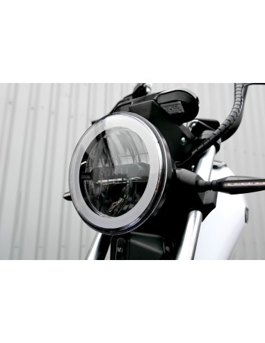 phare avant éclairage e-miku max