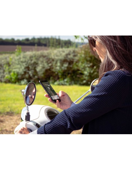 gps tracker  - 1