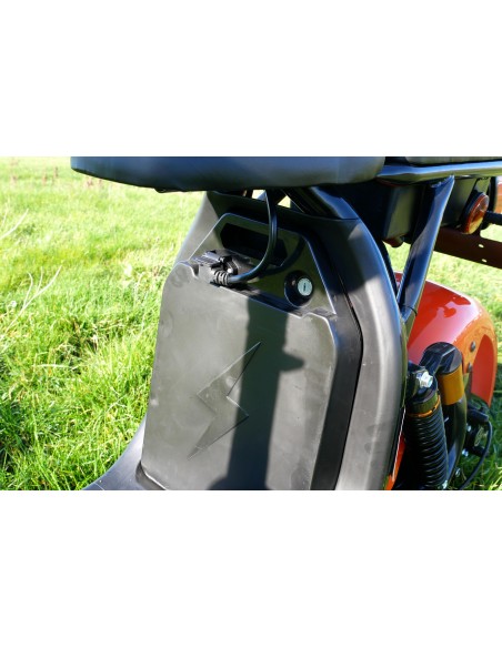 batterie au lithium 60V 20 Ah avec une autonomie de 50 km